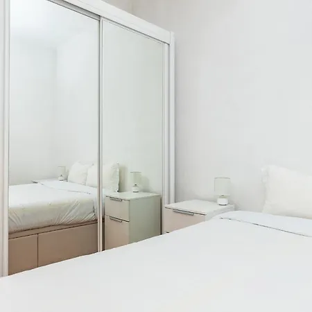 Perfect Gateaway Beach House For 5 In Cascais